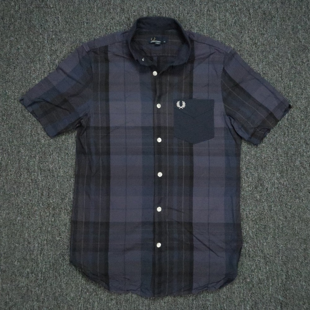 Fred Perry Shirt‎ Mens Extra Small Blue Plaid Short Sleeve Button Lightweight